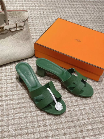 UA Hermès Oasis sandal