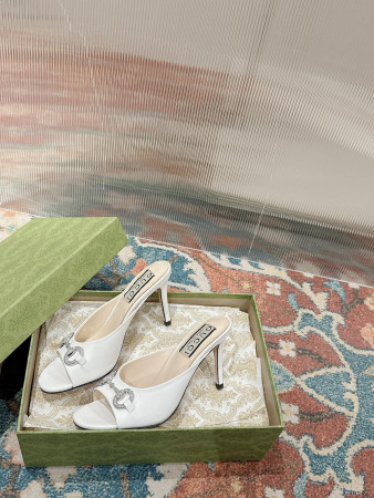 UA WOMEN'S HORSEBIT MID-HEEL SLIDE SANDAL White