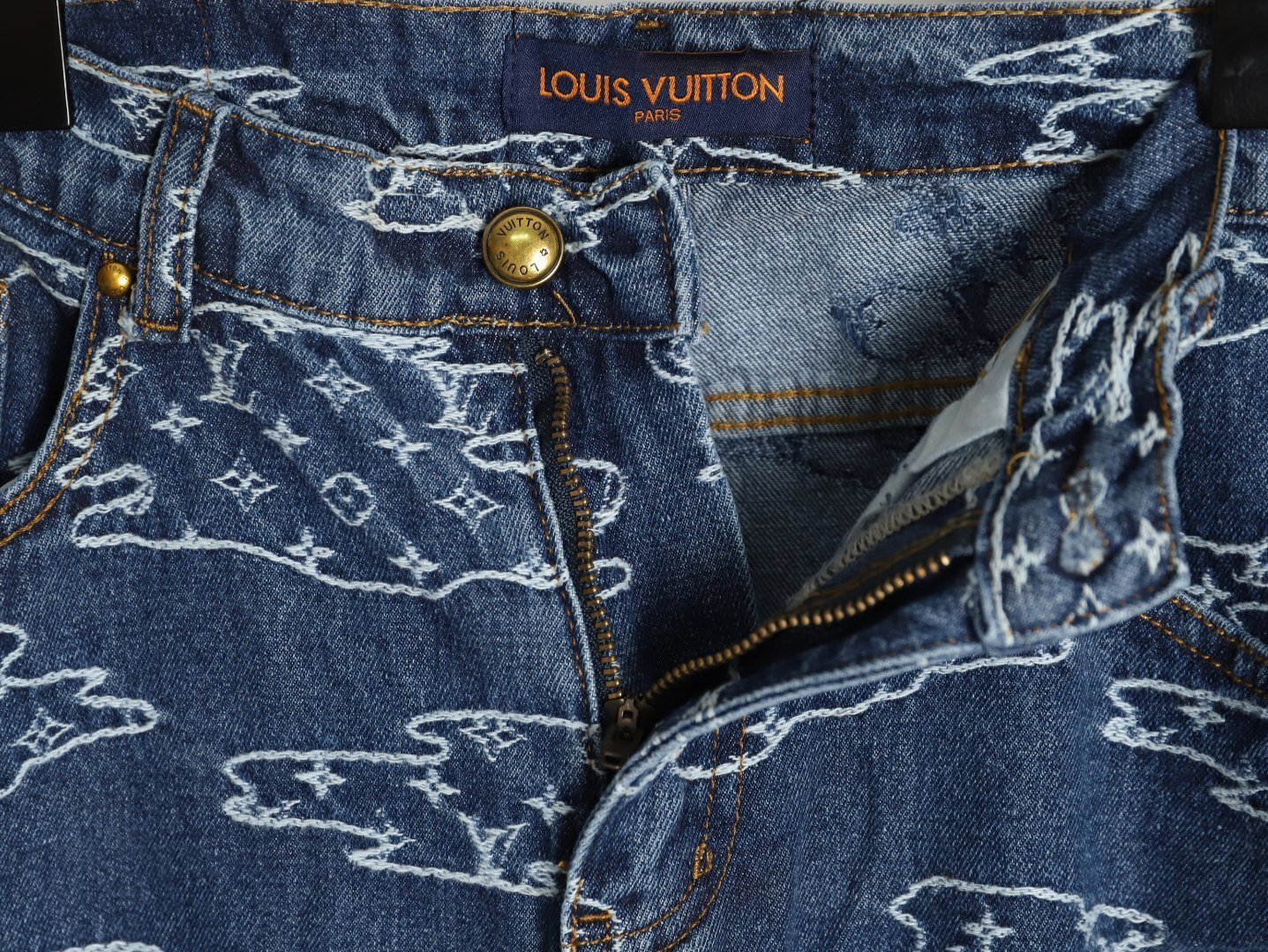 l0*is V*t0n 25fw jeans suit