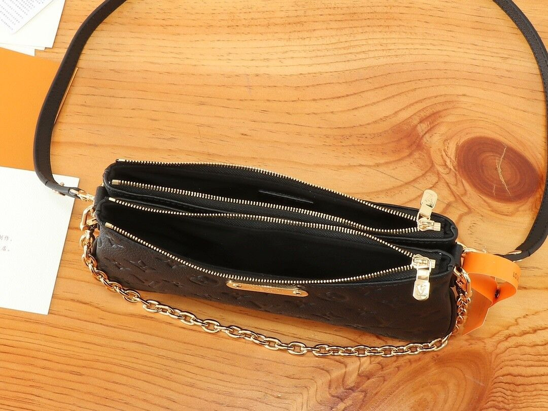 LV Pochette Liv M83301 24.5x13.5x6.5cm