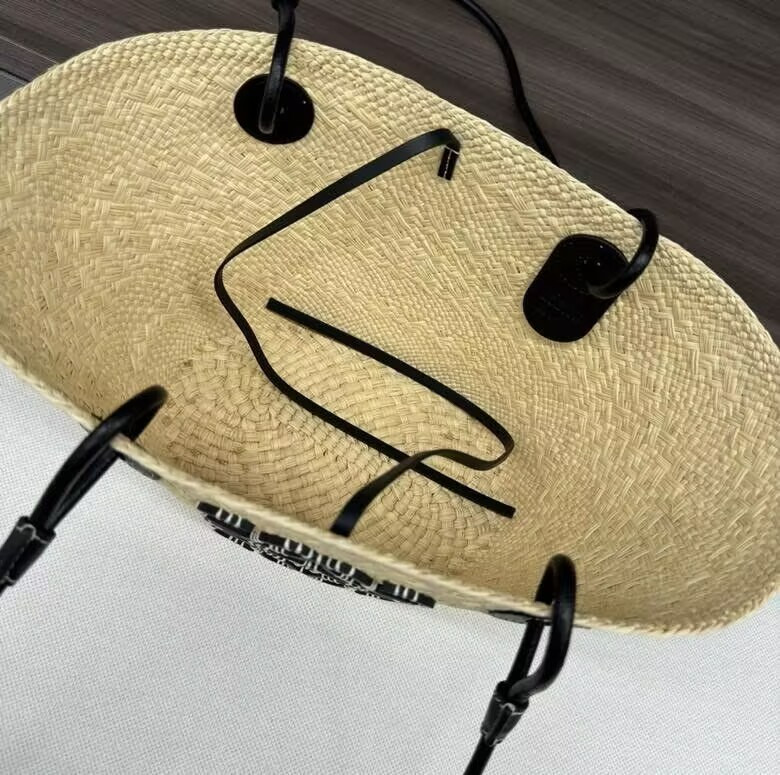 L0ew* anagram basket 34x13x16.5cm