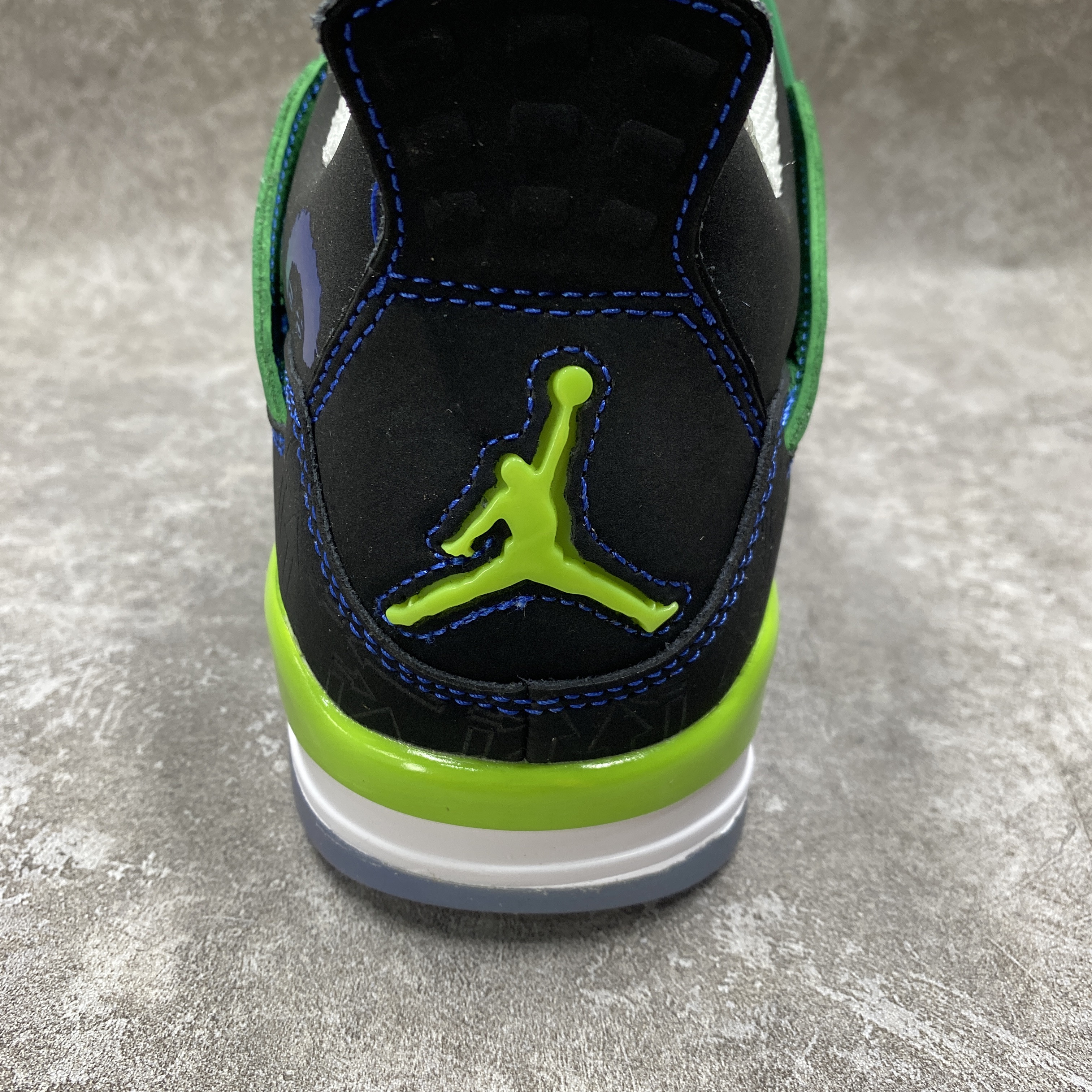 Air Jordan 4 Retro Doernbecher