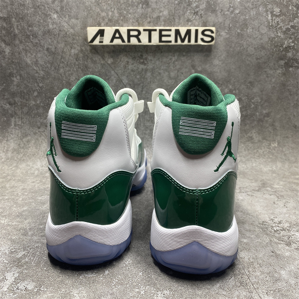 AIR JORDAN 11 RETRO LOW Green