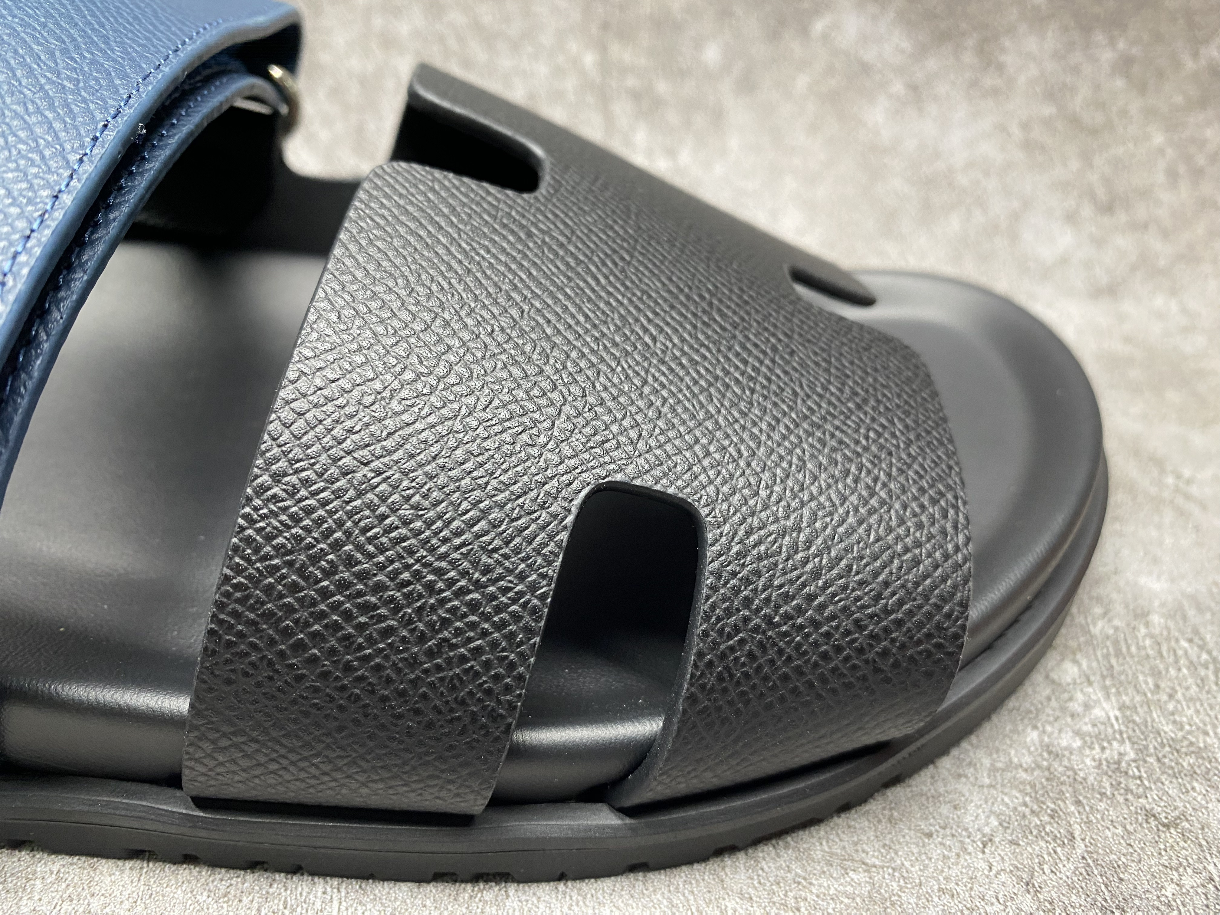 UA Hermès Chypre Sandal