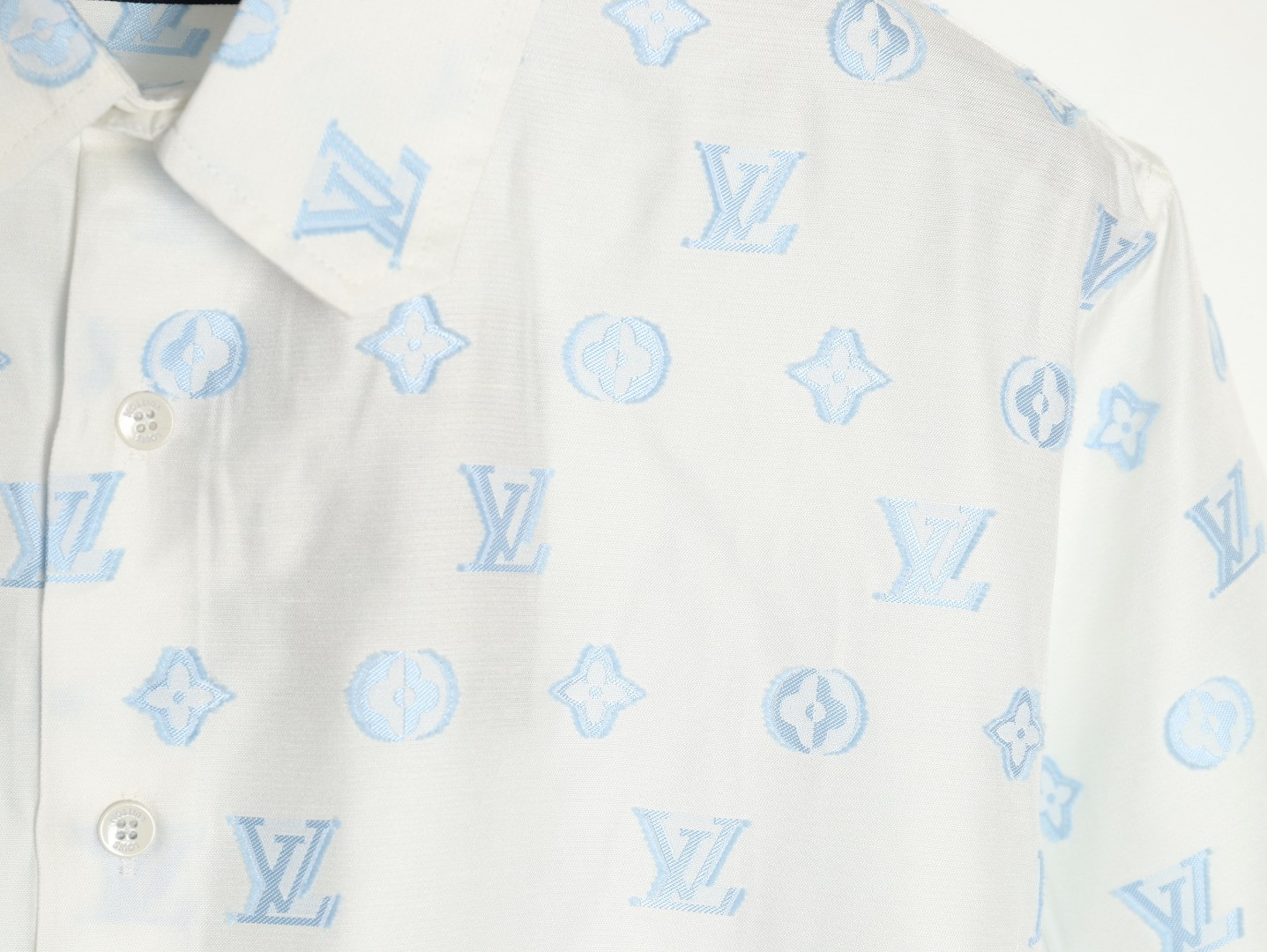 l0*is V*t0n lv 25ss short-sleeved shirts
