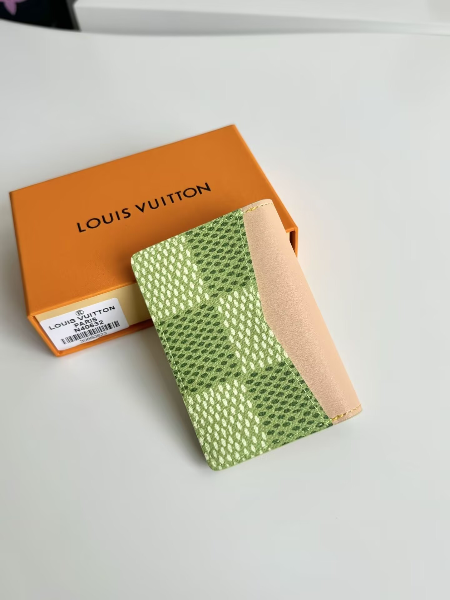 LV Wallet Card Holder N40632