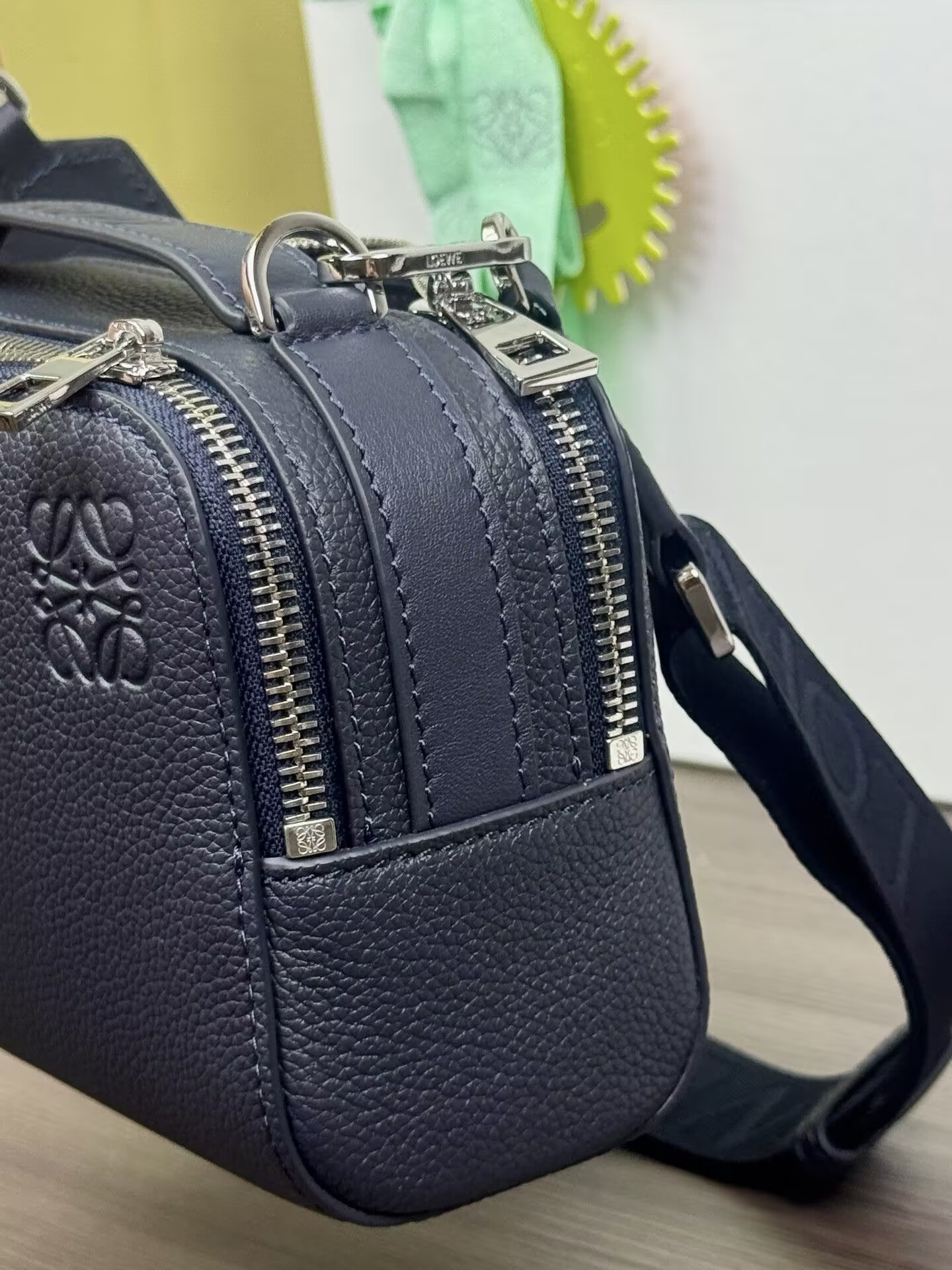 L0ew* mini crossbody camera bag in soft grained calfskin 18x8.5x13cm