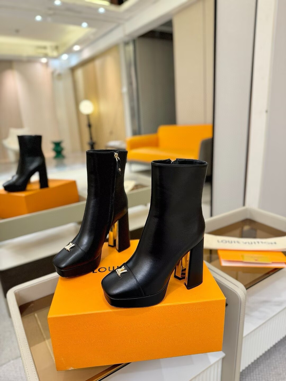UA LV Swing Platform Ankle Boot