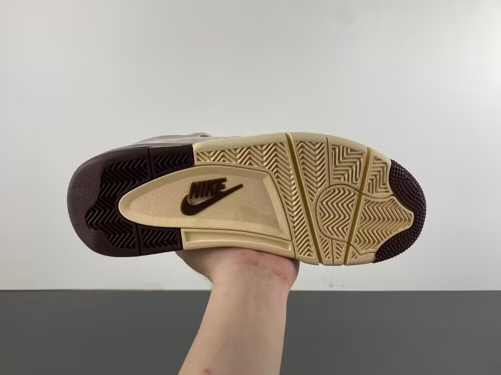 UA Jordan 4 Retro OG SP  A Ma Maniére While You Were Sleeping