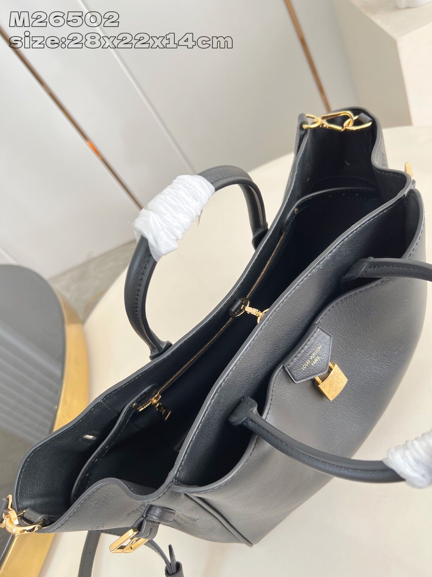 LV Vendome PM M26502 28 x 22 x 14 cm