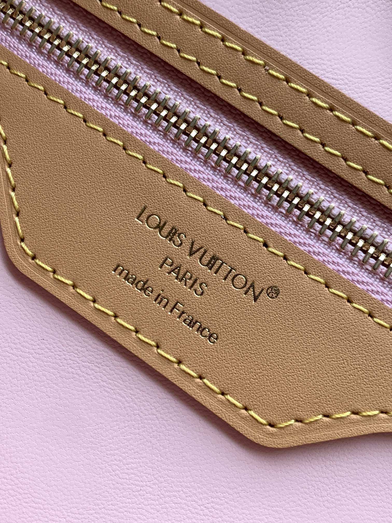 LV Speedy Soft 30 Lucky M15108 21x17x30cm