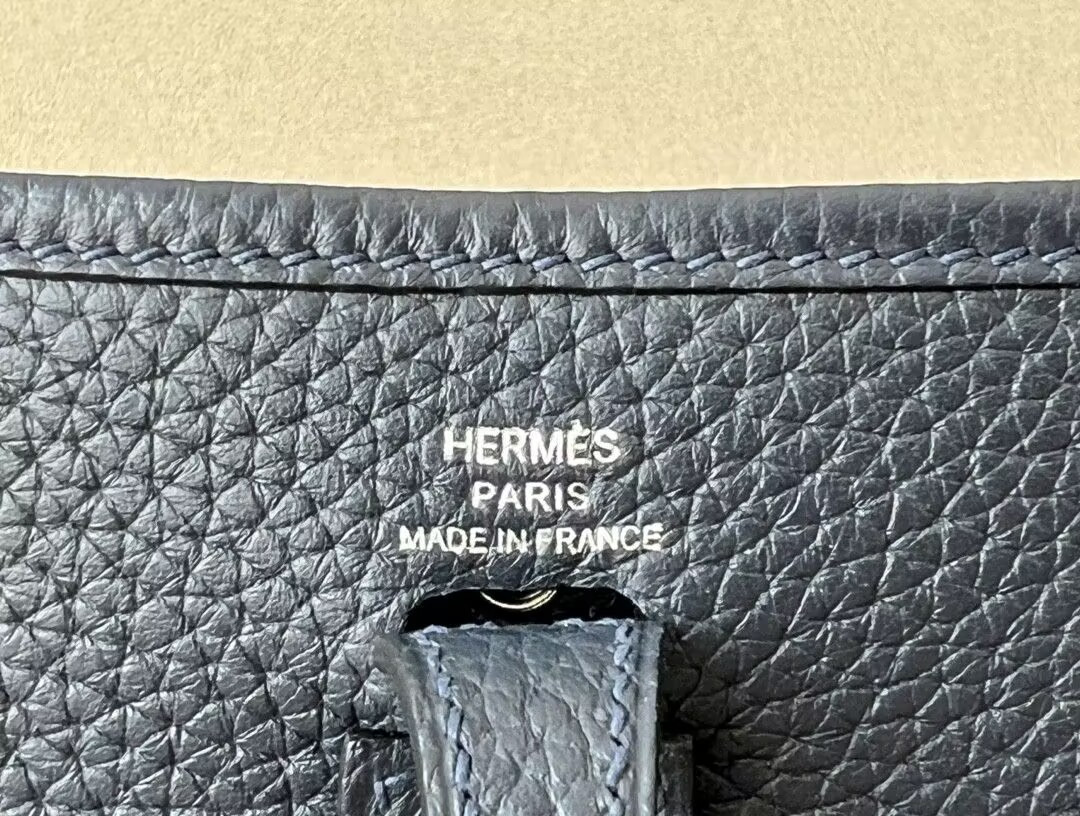 Hermès Evelyne Bag 16CM