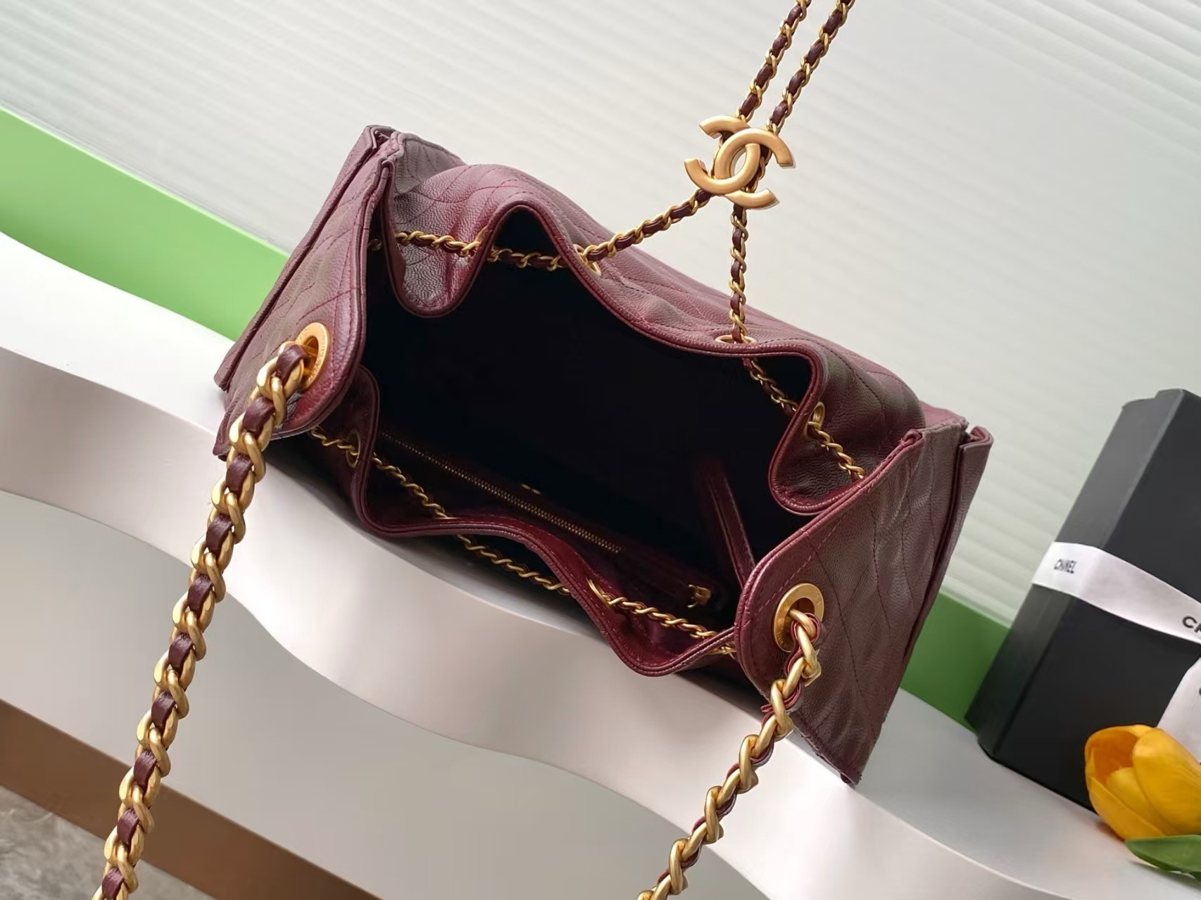 Ch*el 25c bucket bag 40x30x15cm