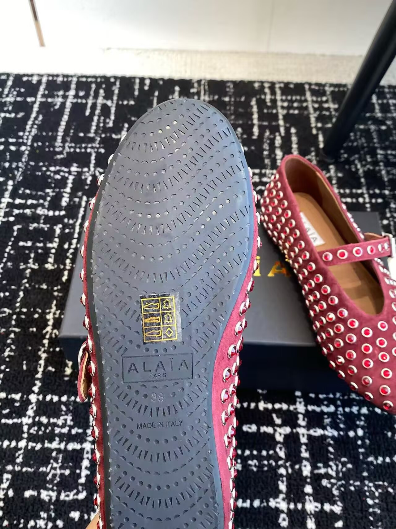 UA ALAÏA STRASS BALLET FLATS
