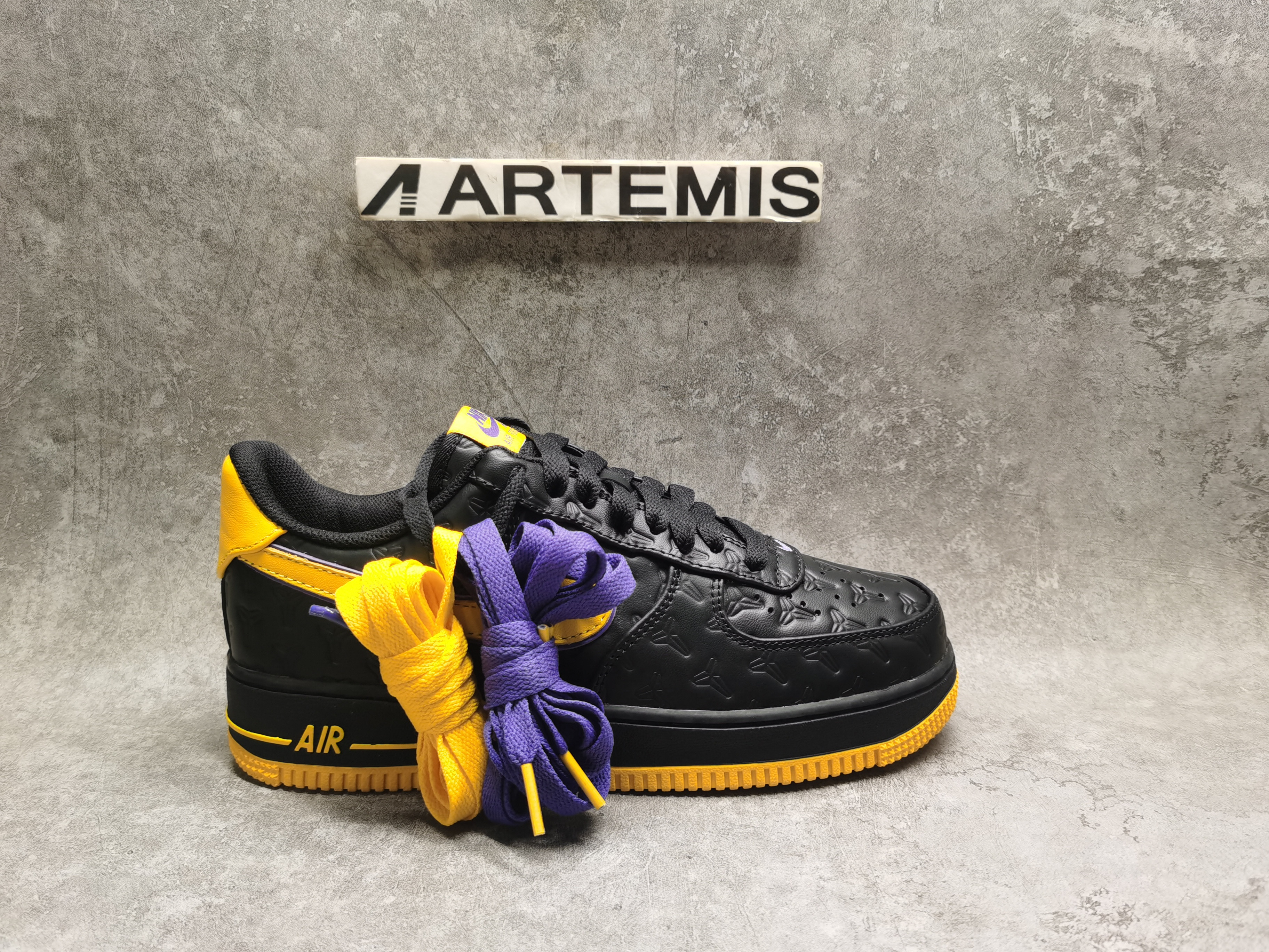 UA Nike Air Force 1 Low