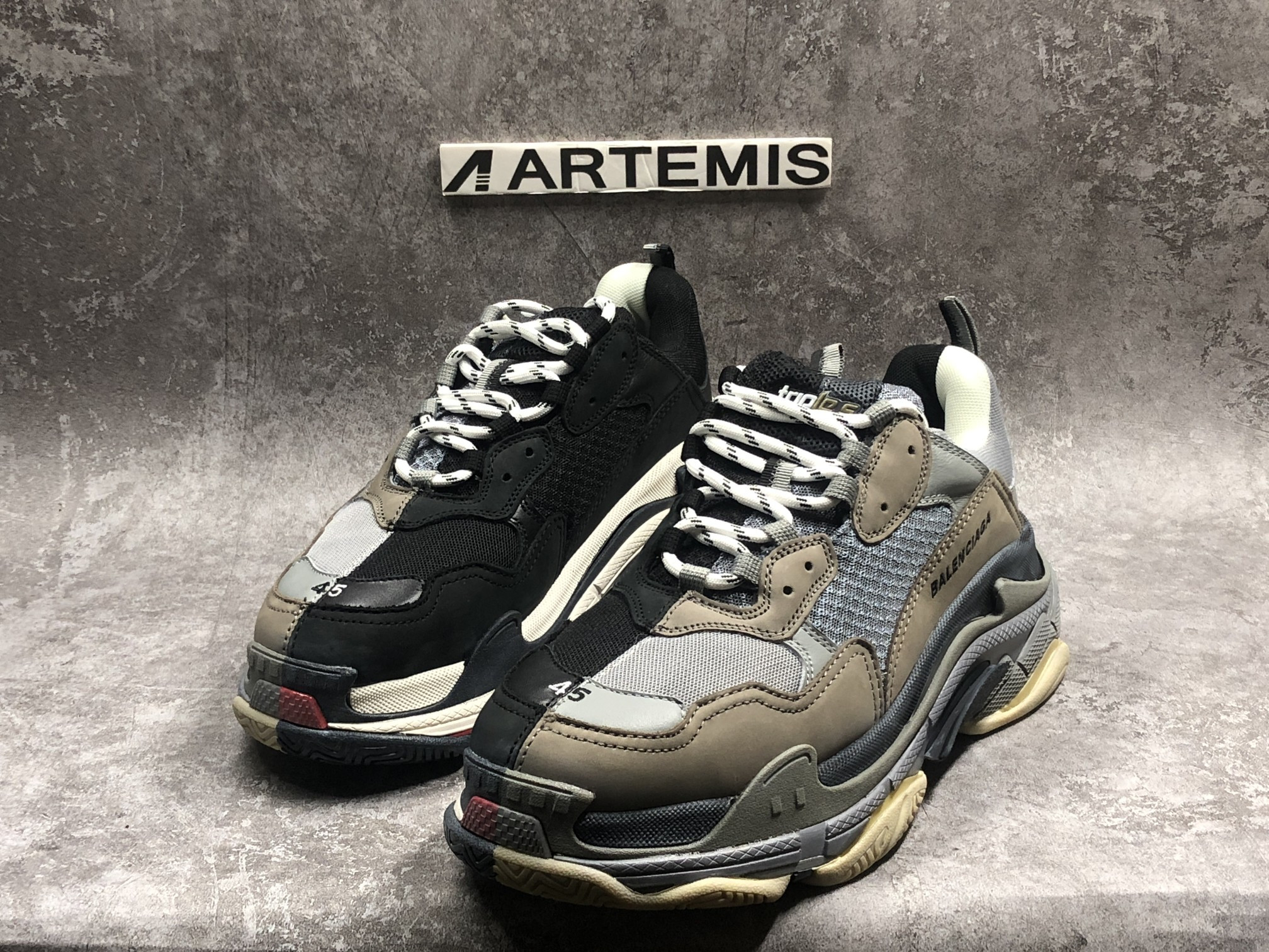 Balenciga Triple S Split Black Grey