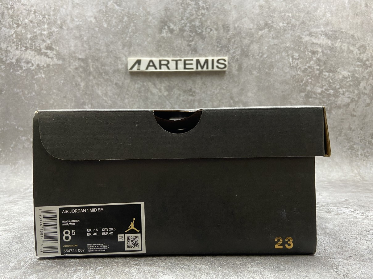 Air Jordan 1 Mid Green Toe