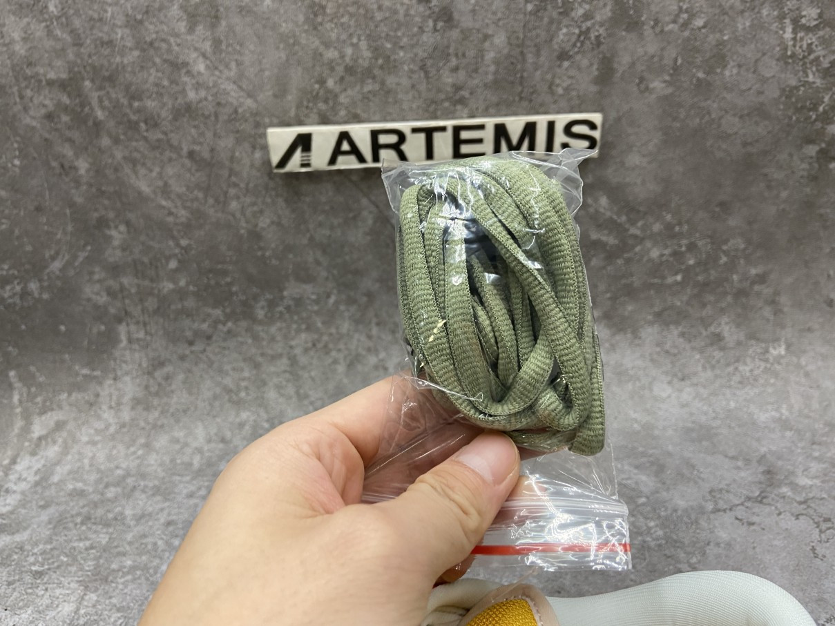 Nike SB Dunk Low Puff N Stuff