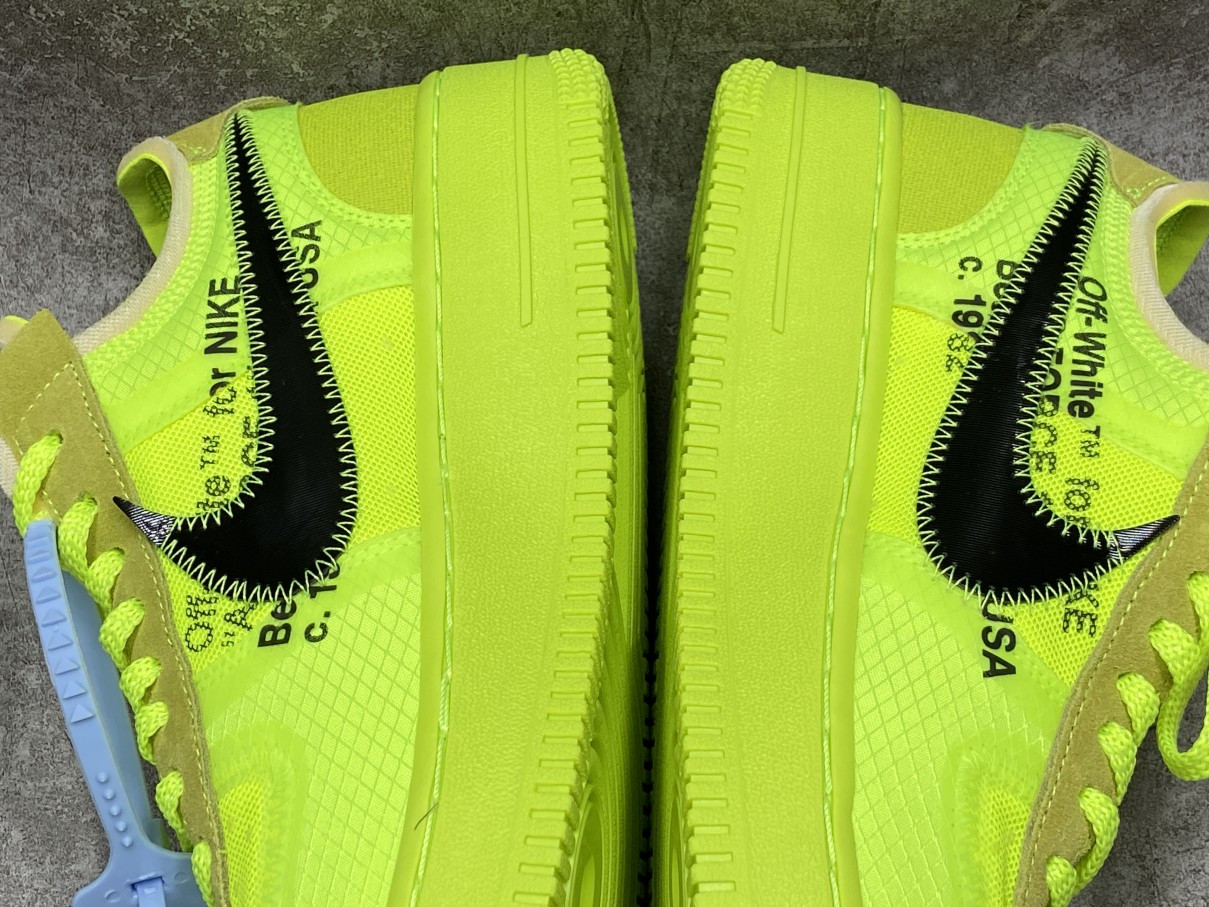 Air Force 1 Low Off-White Volt