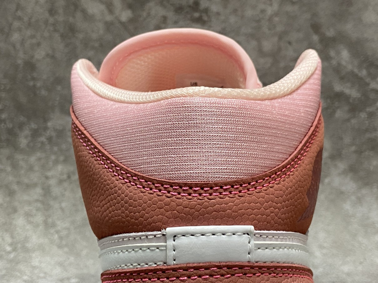 Air Jordan 1 Mid Digital Pink