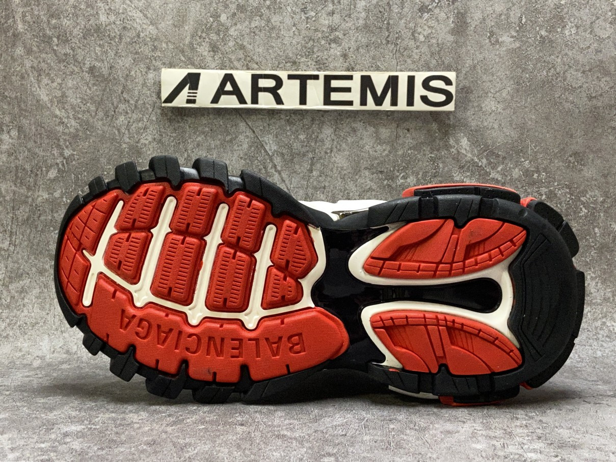 Balenciga Track Trainer White Red