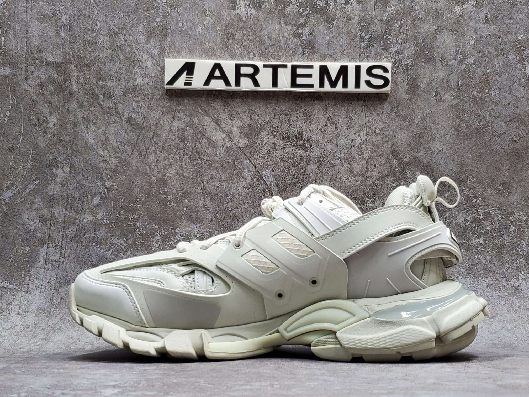 Balenciga LED Track Trainers White