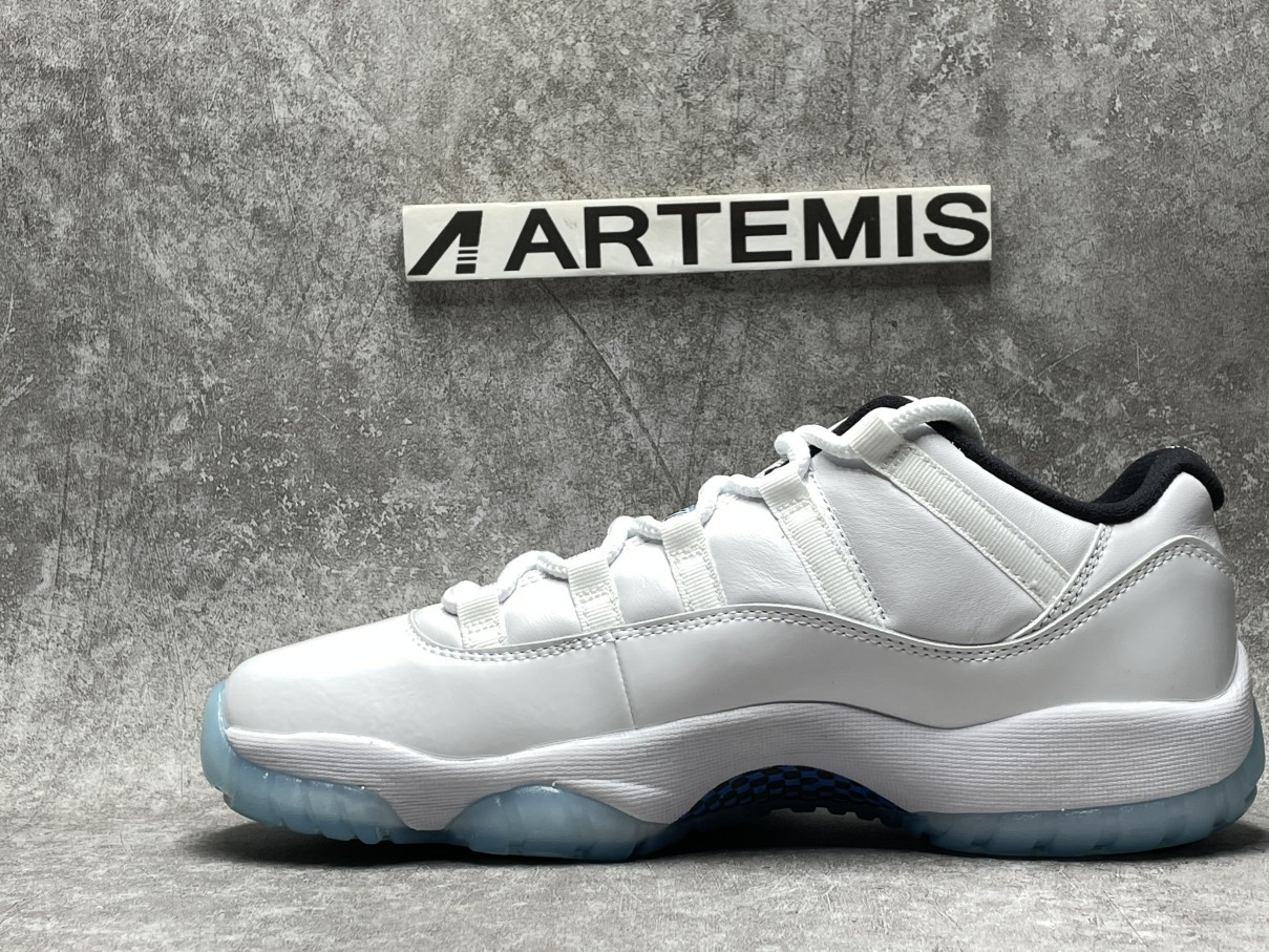 Air Jordan 11 Retro Low Legend Blue