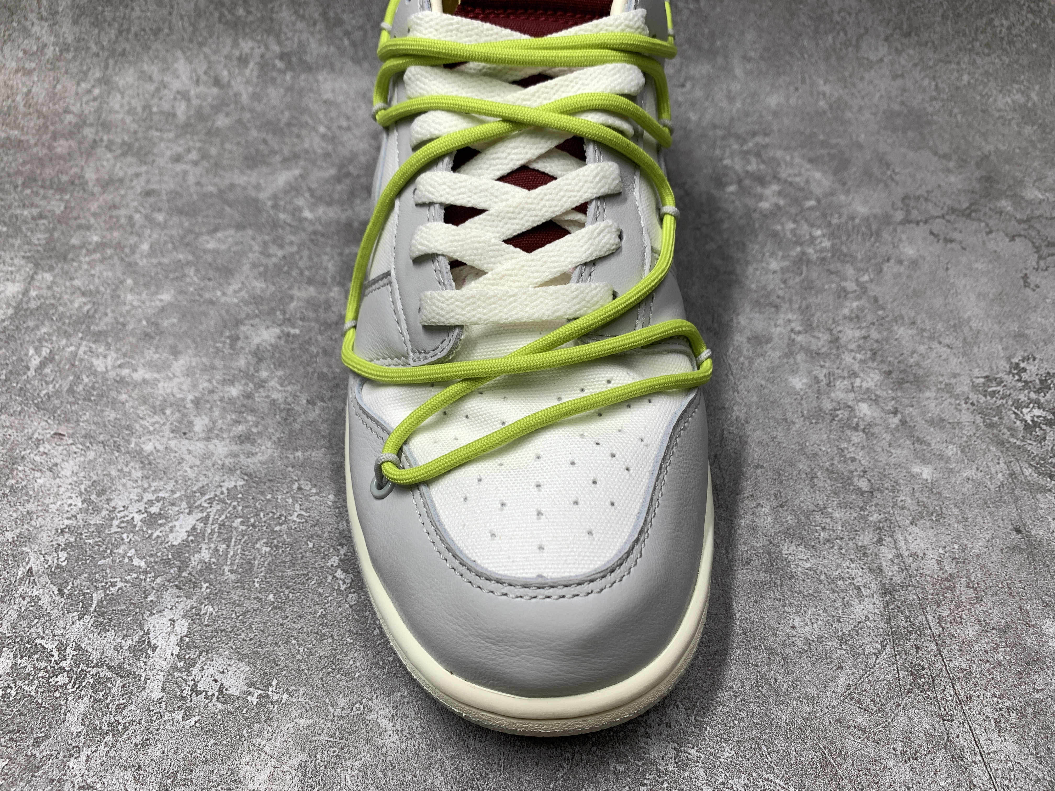 Nike Dunk Low x Off-White 08 of 50