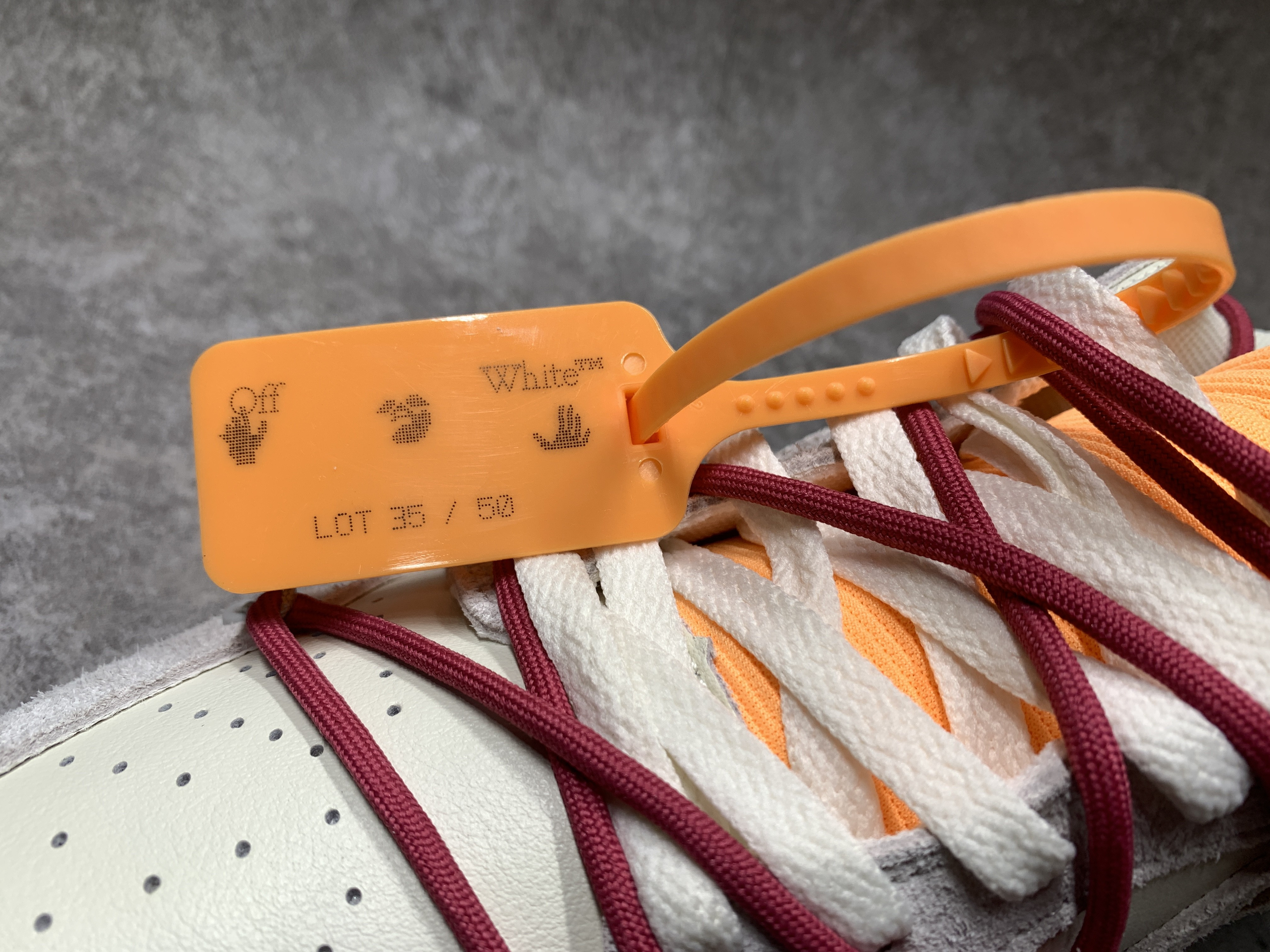 Off-White x Dunk Low Lot 35 of 50