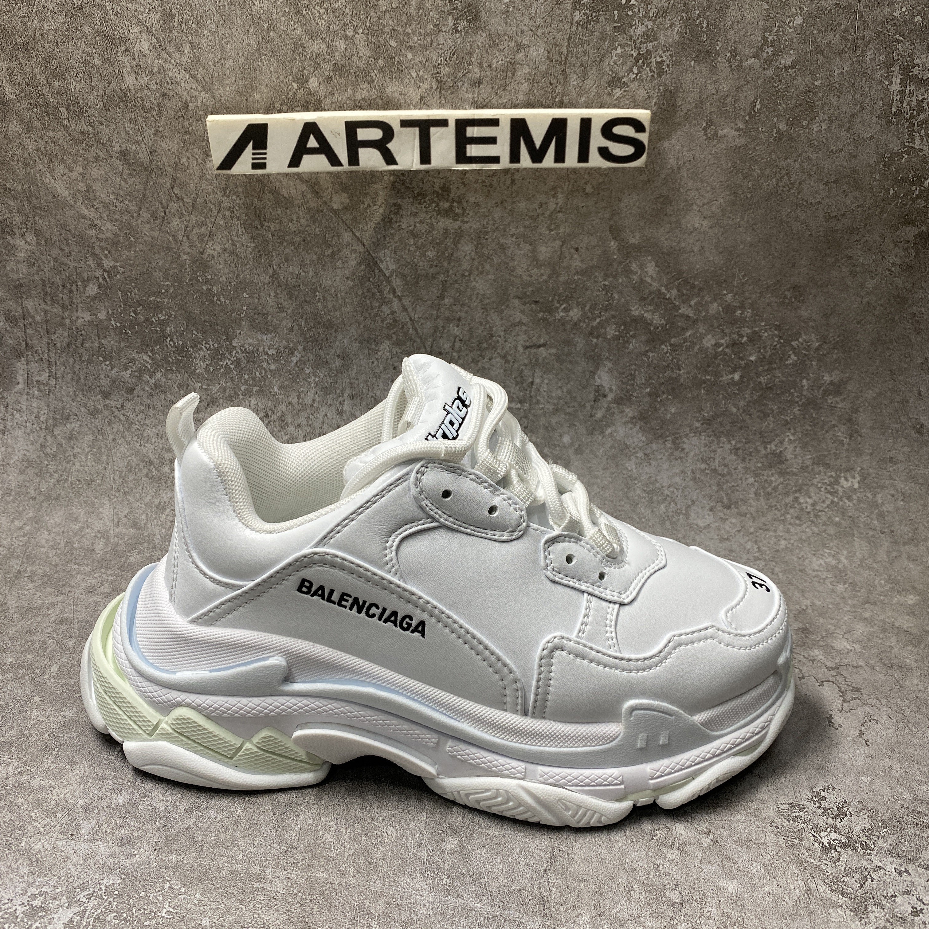 Balenciga Triple S White