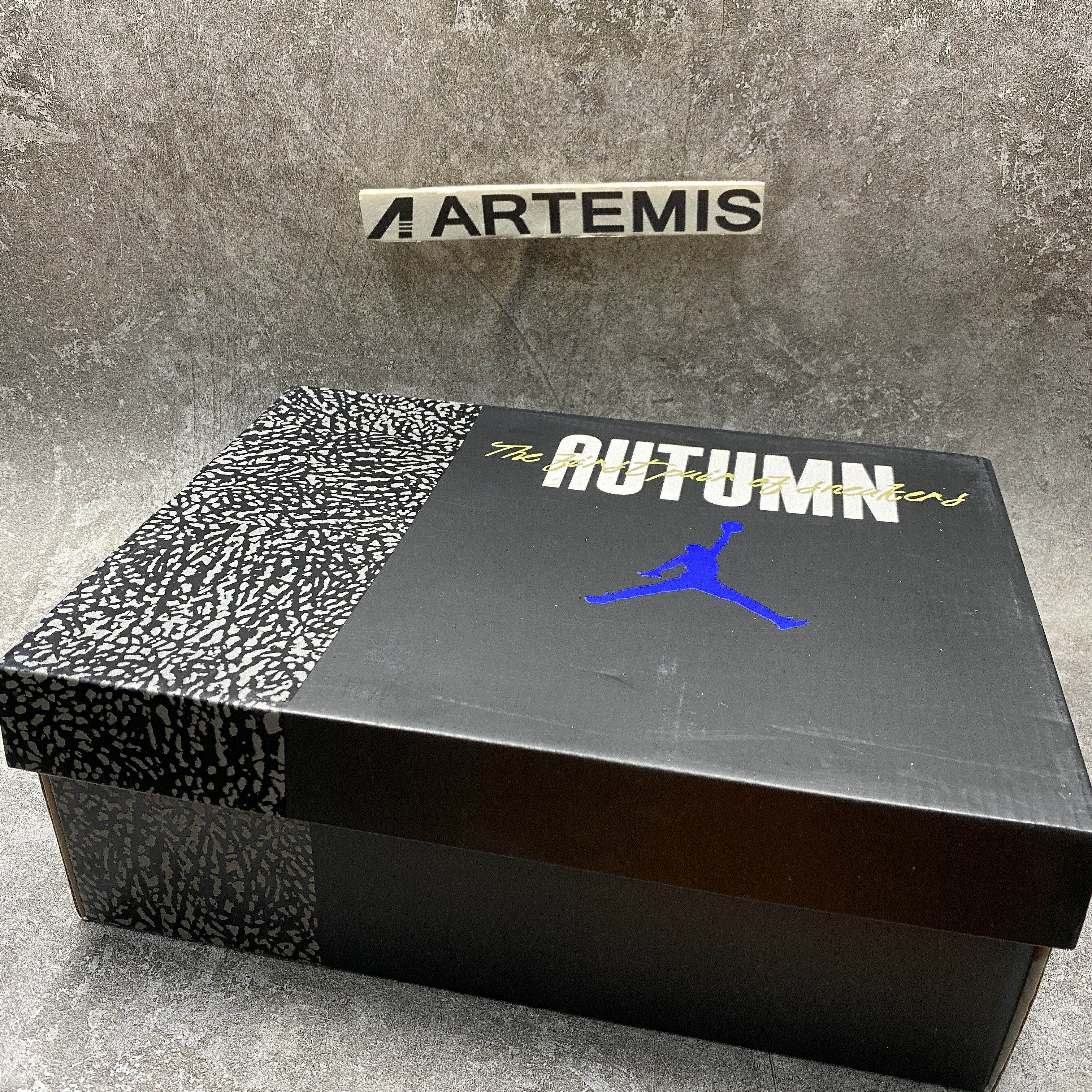 Air Jordan 3 Retro UNC White Black Blue Yellow