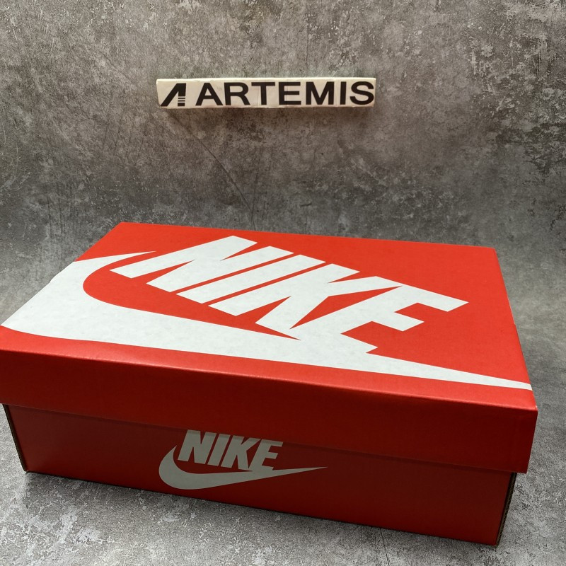 Nike Dunk Low Tartan Plaid