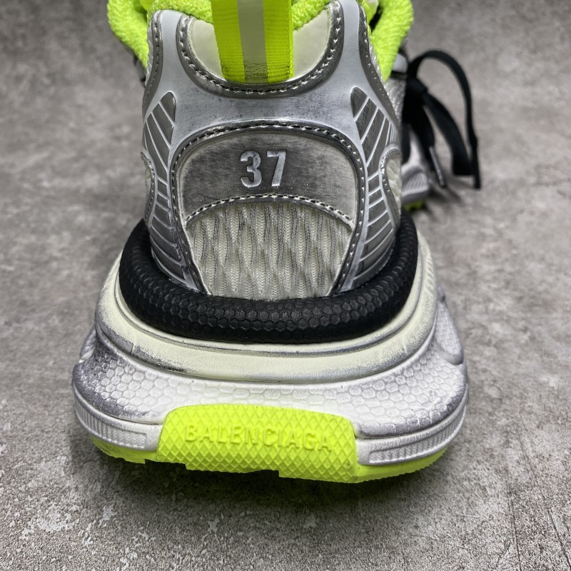 Balenciga 3xl Sneakers In Silver Green