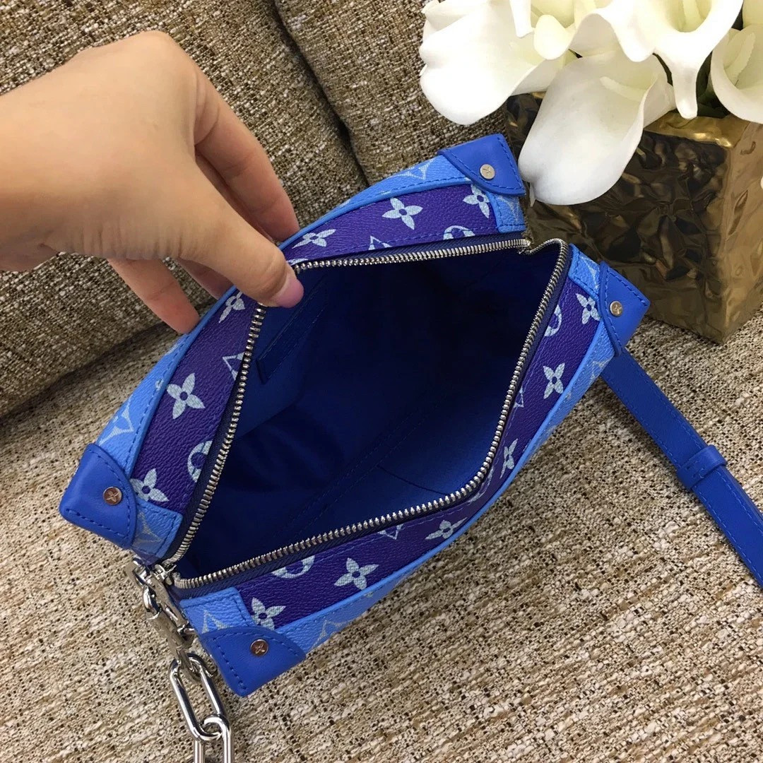 LV BOX SOFT TRUNK M45430