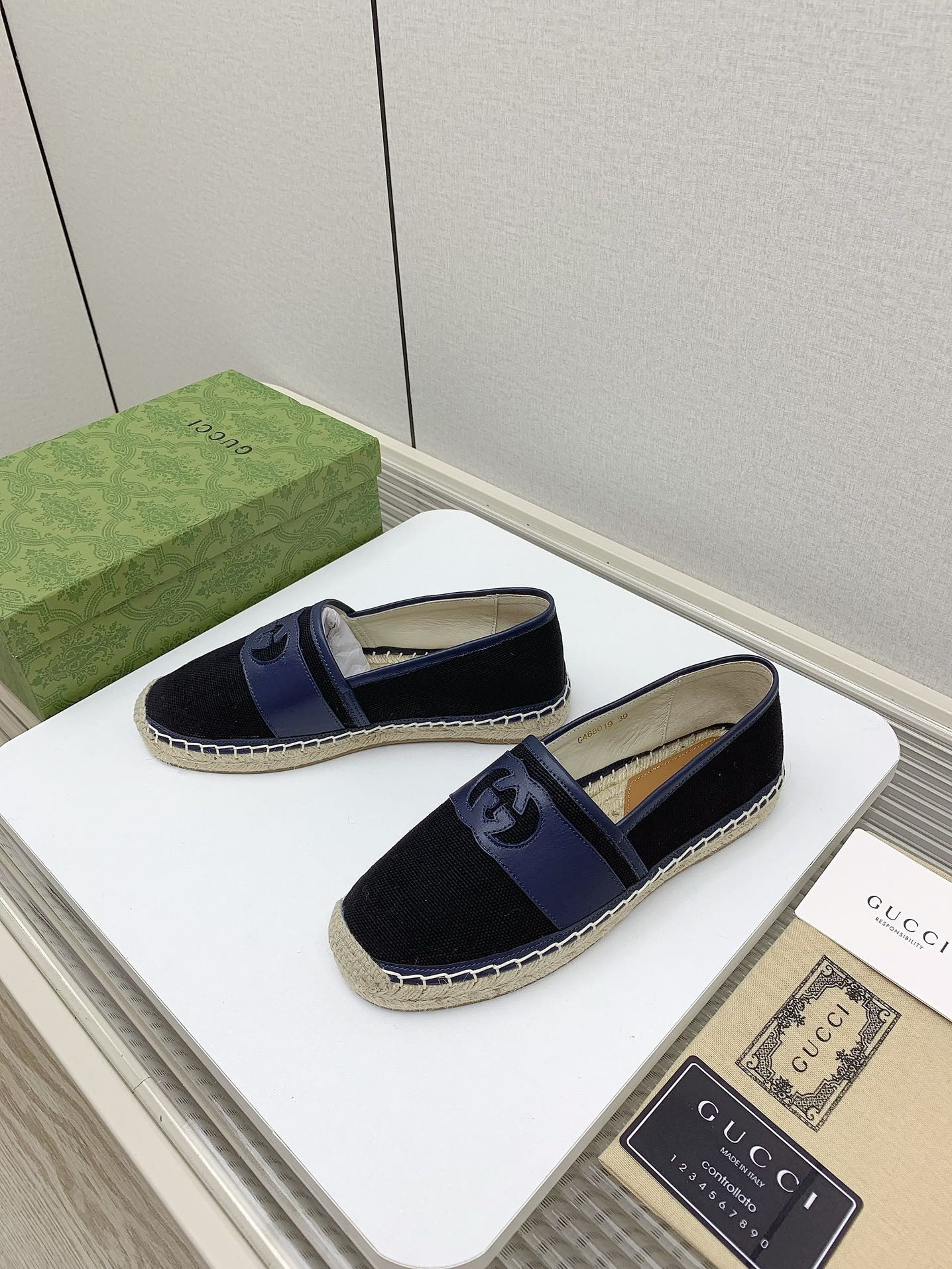 ua G*u*i interlocking g espadrille