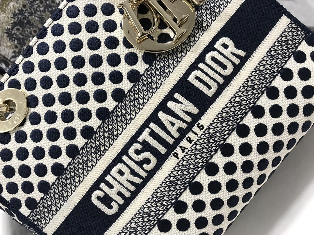 medium D*or lady d-lite bag polka dots  24 x 20 x 11 cm