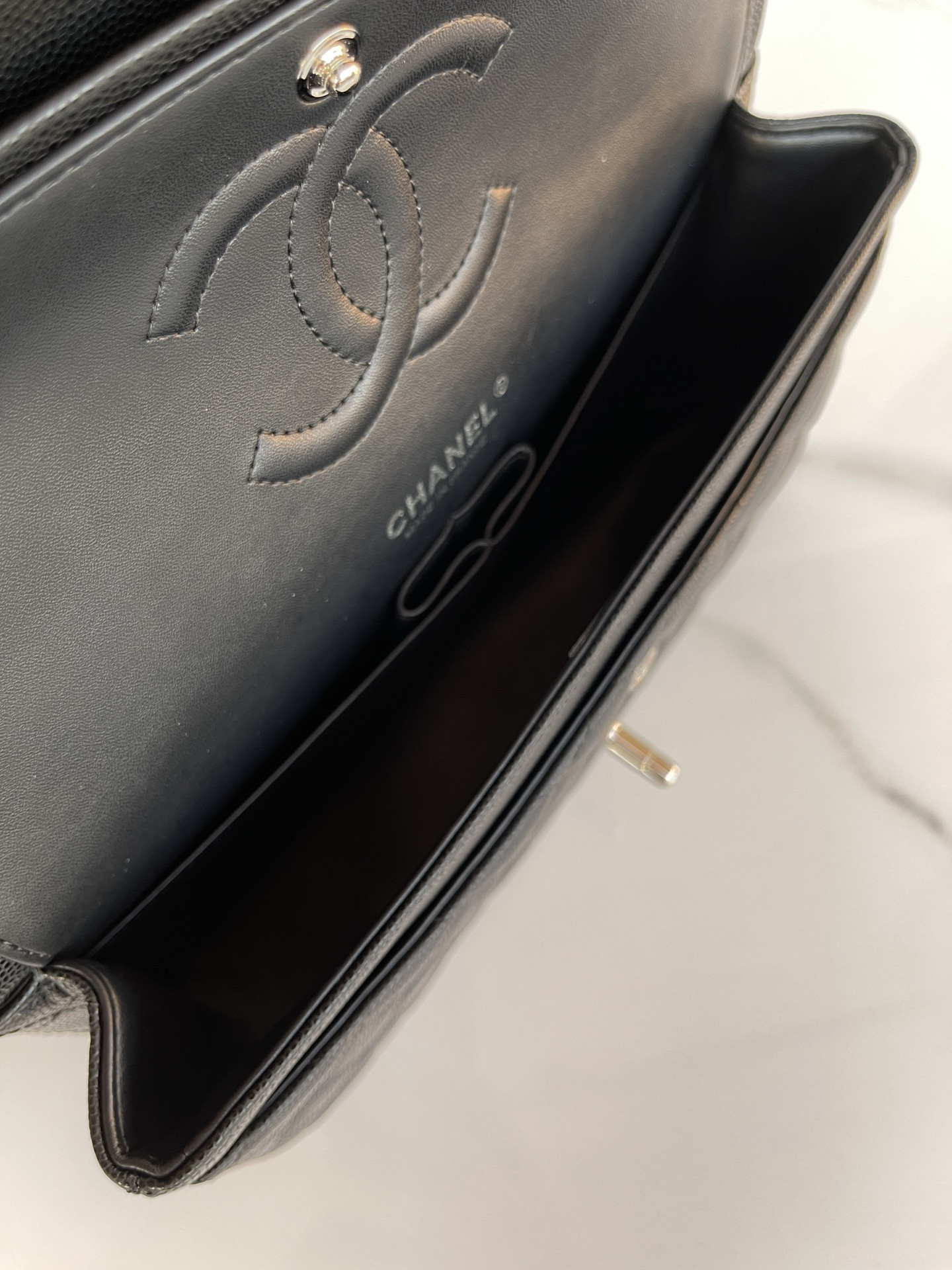 Ch*el classic handbag grained calfskin 6 × 9.9 × 2.5 in