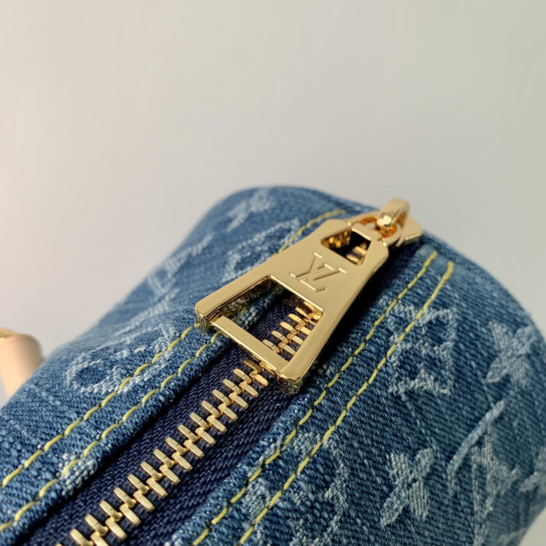 l0*is V*t0n m46830 papillon 10.6 x 4.3 x 5.1 inches