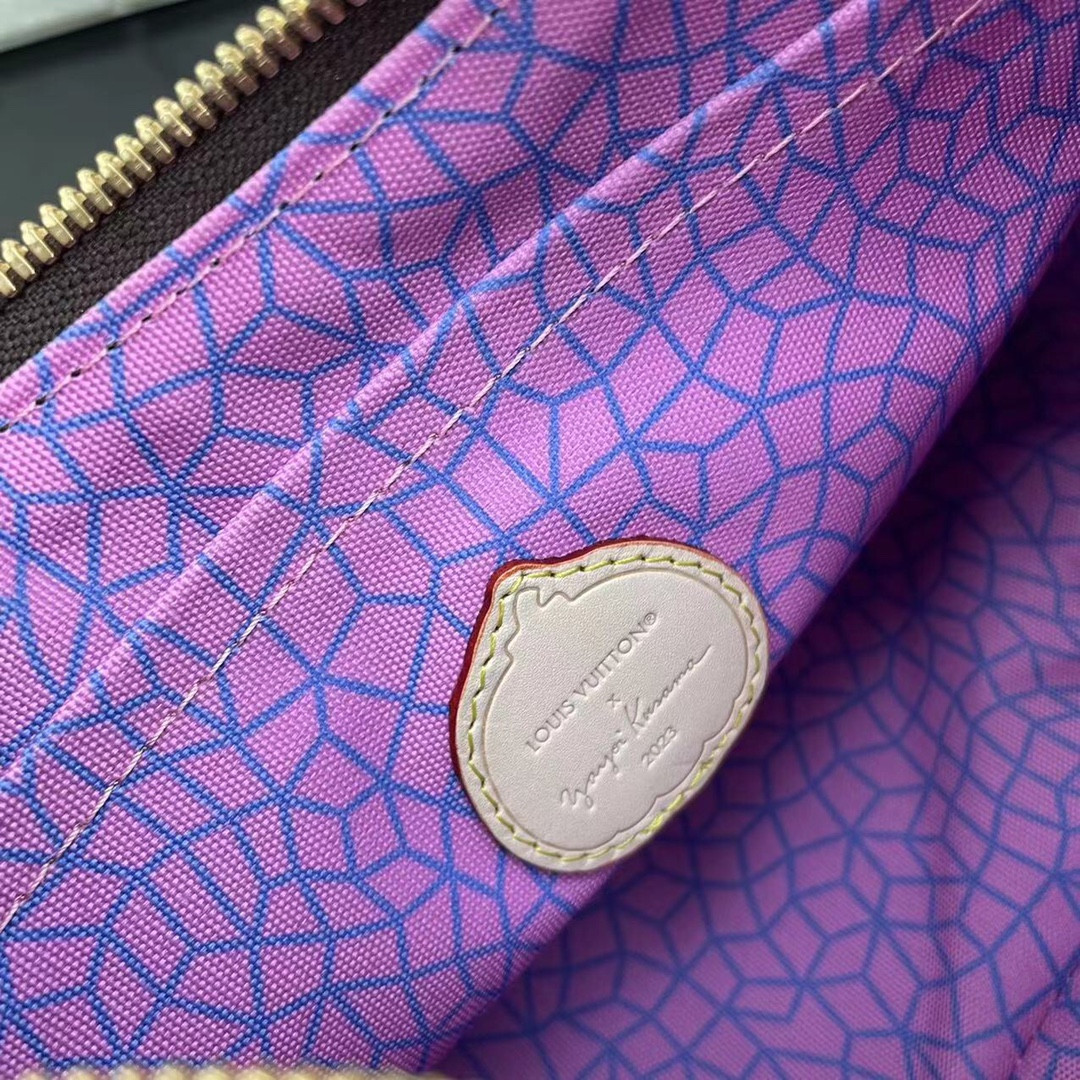 LV Boulogne  M46470  11.4 x 6.3 x 3.7 inches