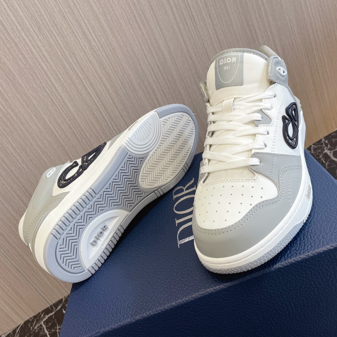 ua D*or b57 mid-top sneaker gray and white