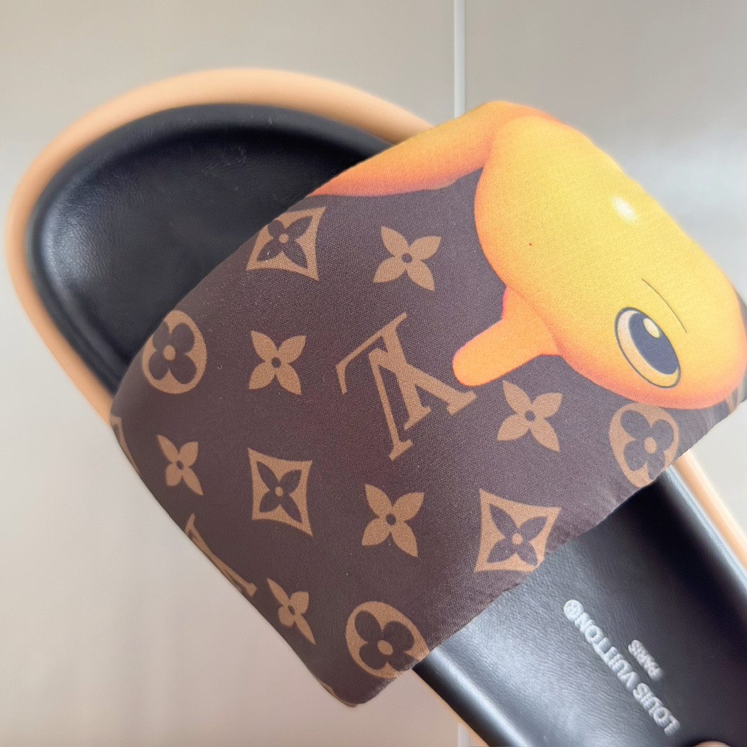 LV Pool Pillow Flat Comfort Mule