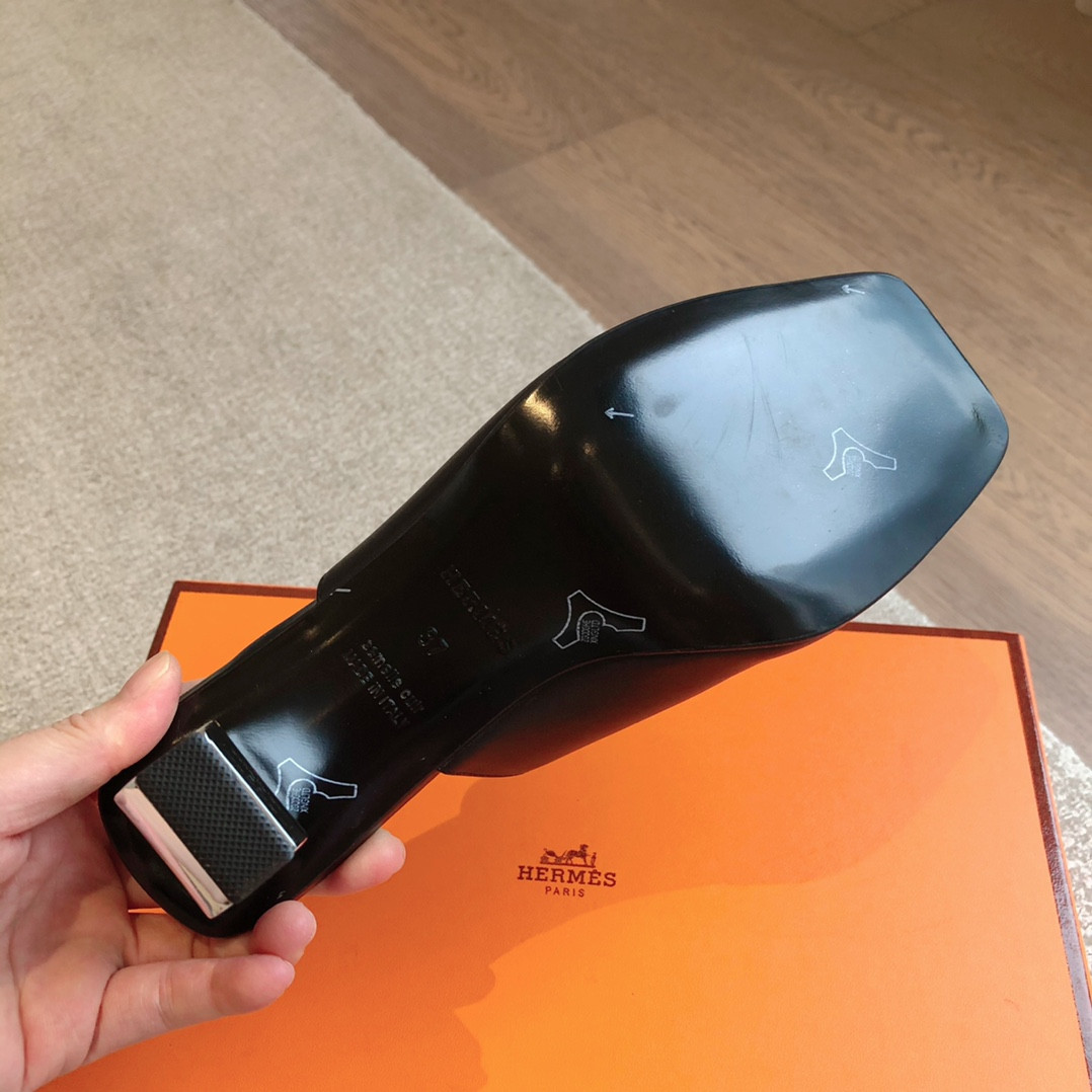 UA Hermès Iconique 60 sandal