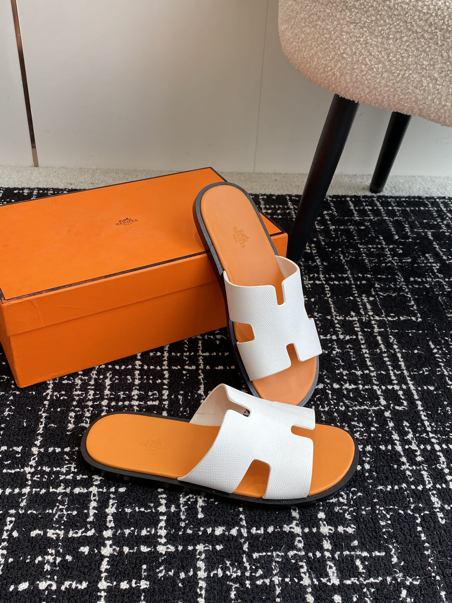 UA Hermès Izmir sandal