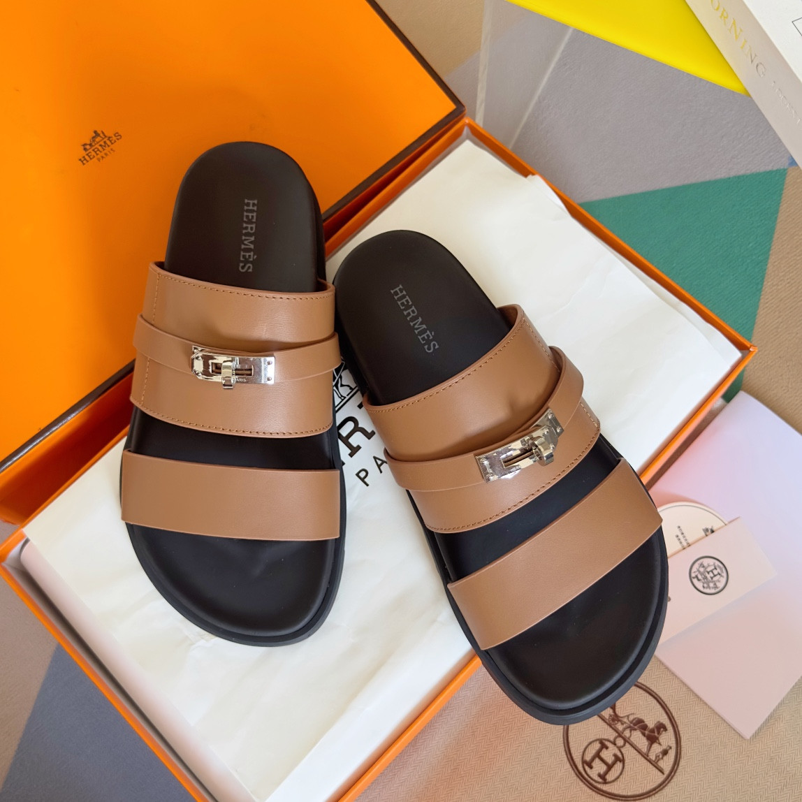 UA Hermès Jackson sandal