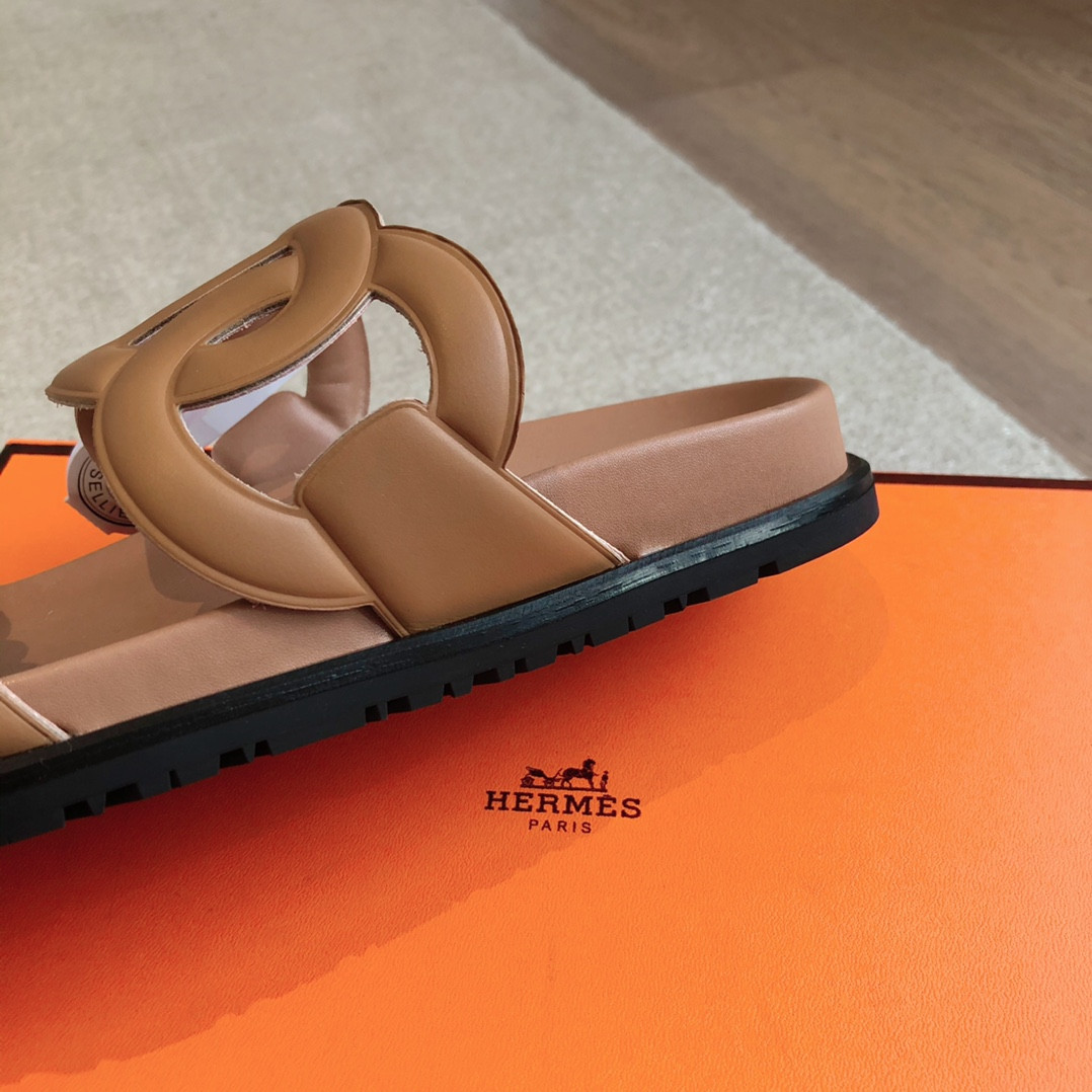 UA Hermès Extra sandal