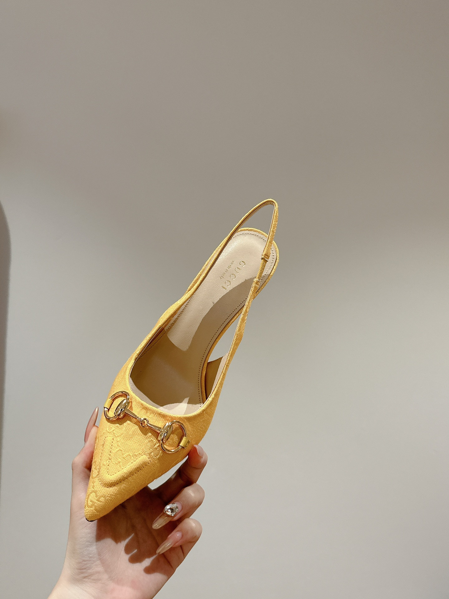 ua G*u*i horsebit slingback pump high heel