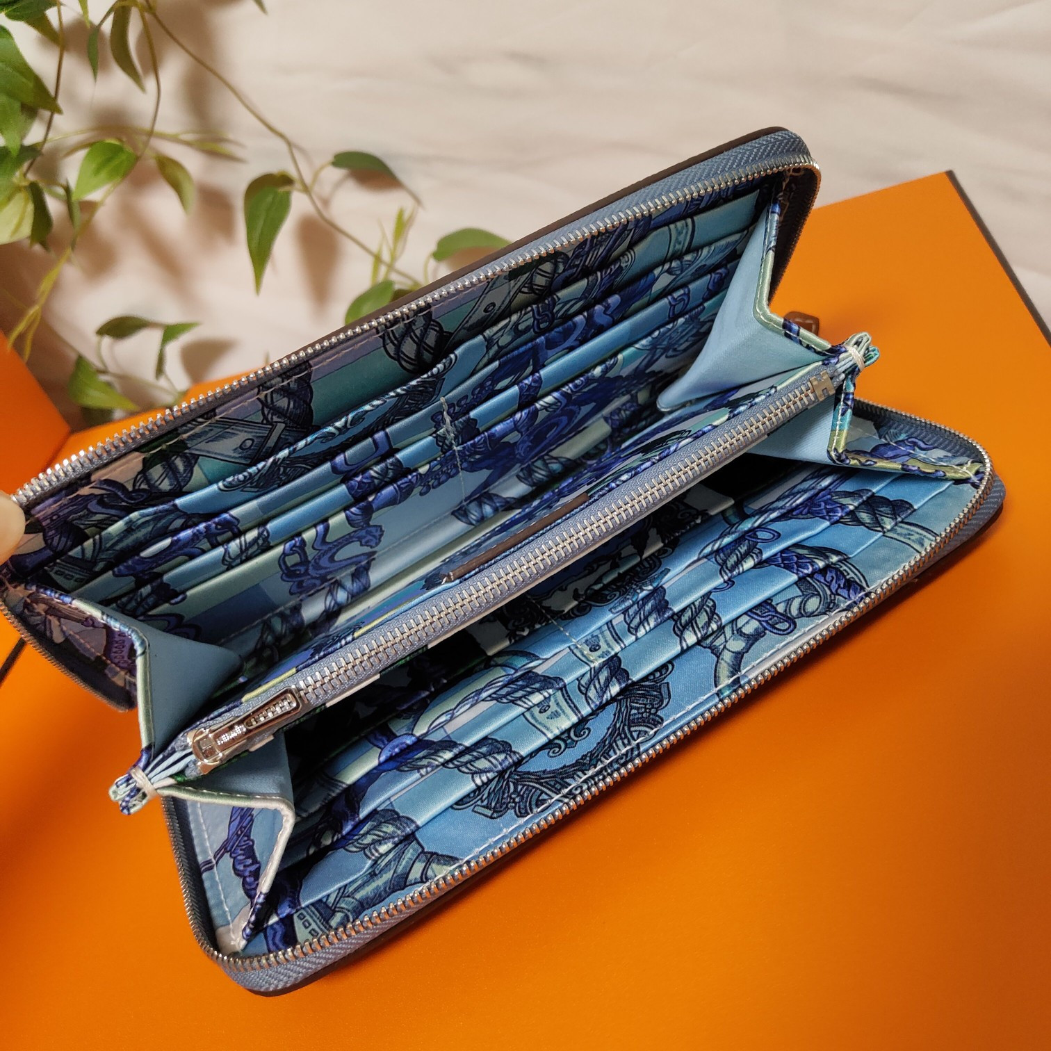 Hermès Long Wallet 20x11cm