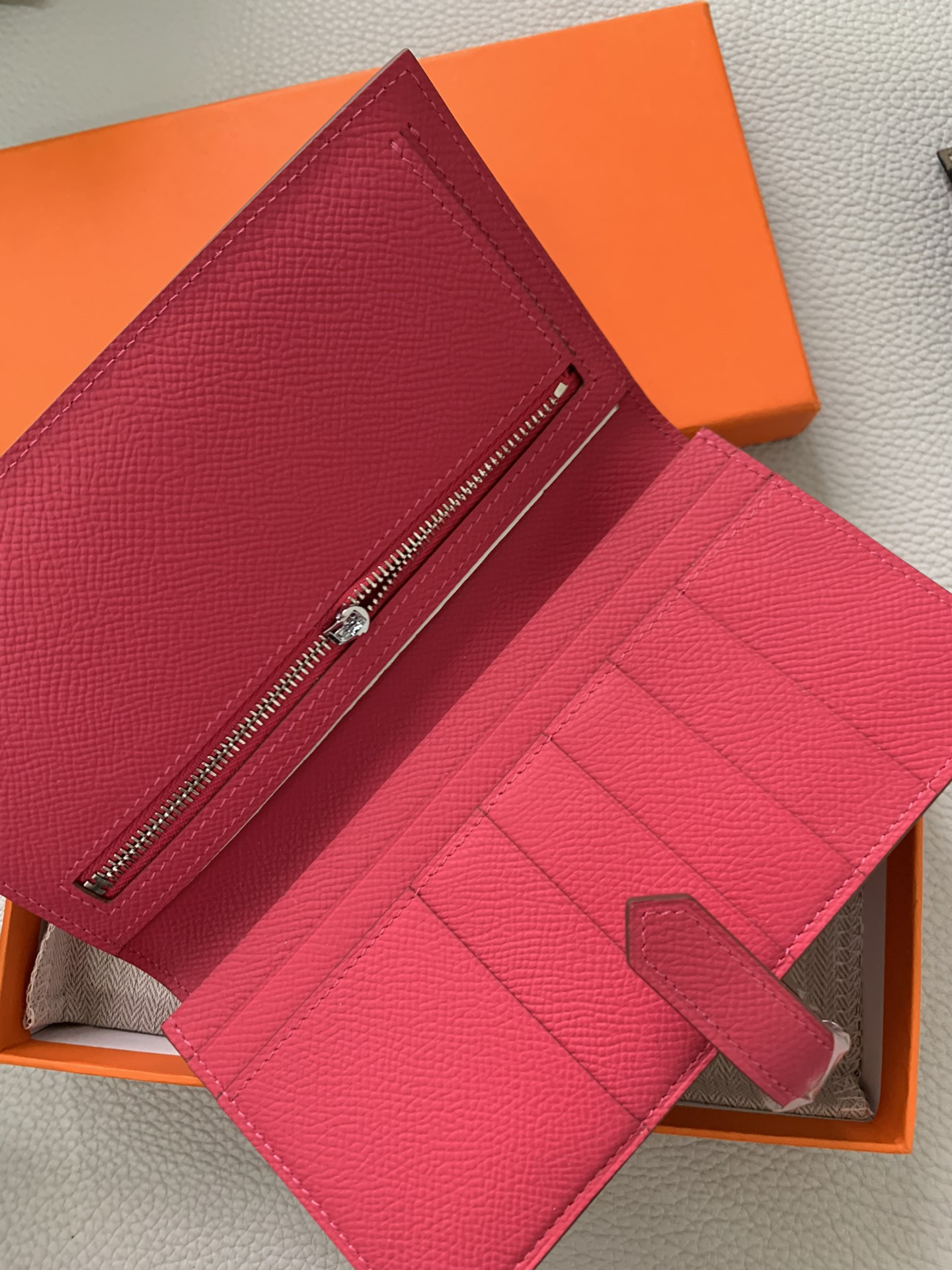 Hermès Long Wallet 17.5x9.5CM