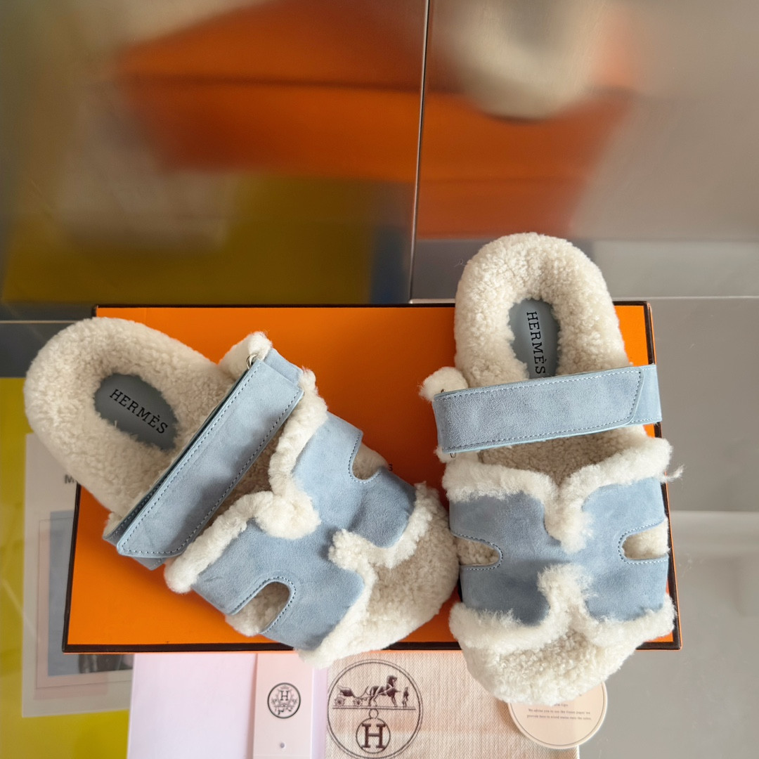 UA Hermès Chypre sandal