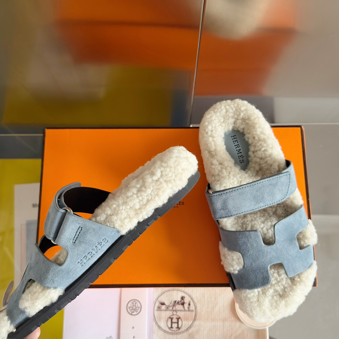 UA Hermès Chypre sandal